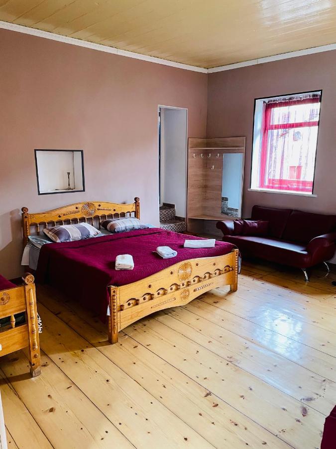 Travel Inn House Mestia • Მოგზაურის Სახლი Exterior photo
