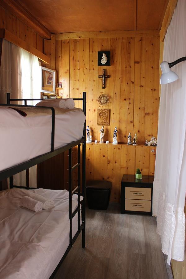 Travel Inn House Mestia • Მოგზაურის Სახლი Exterior photo