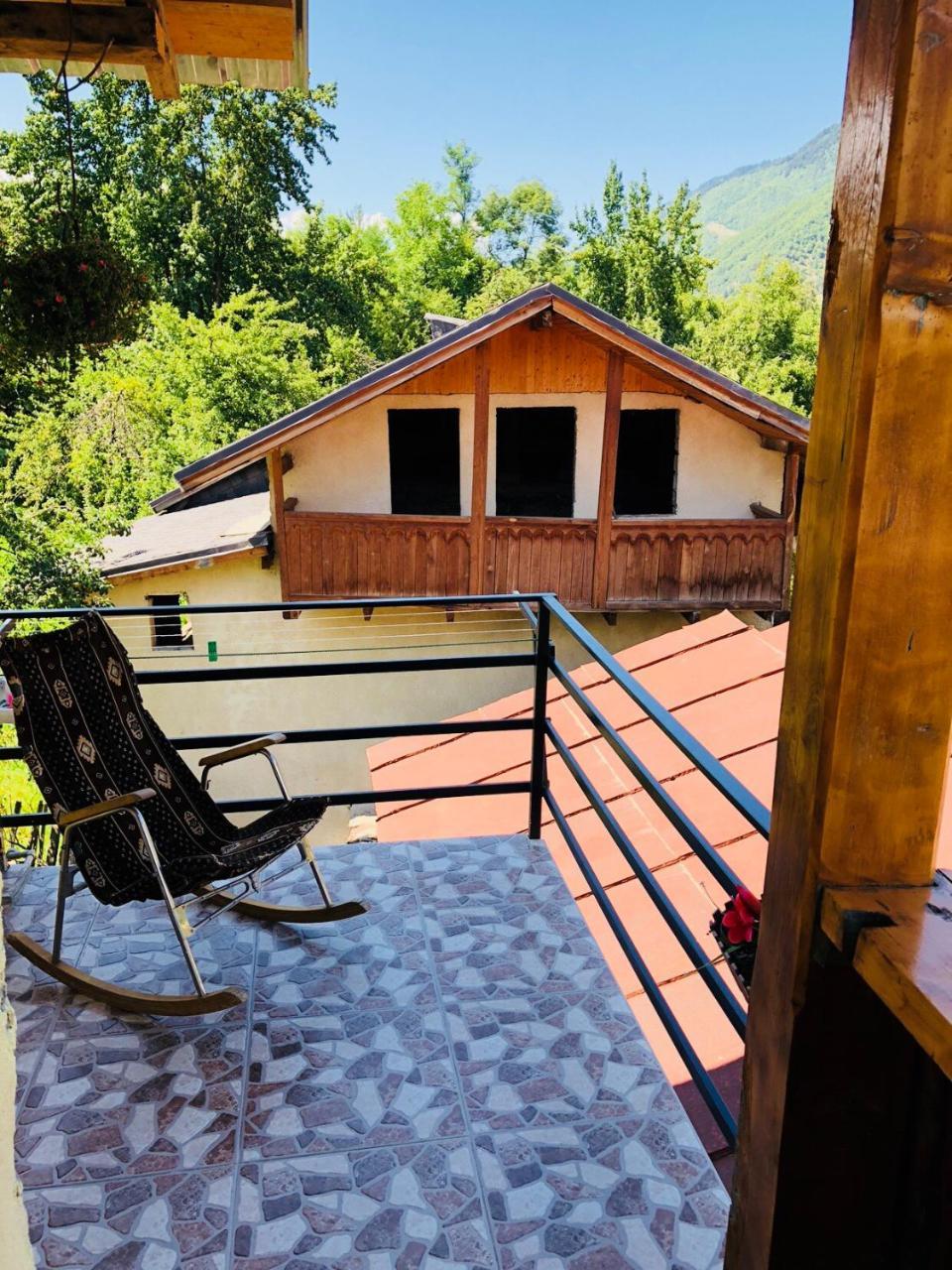 Travel Inn House Mestia • Მოგზაურის Სახლი Exterior photo