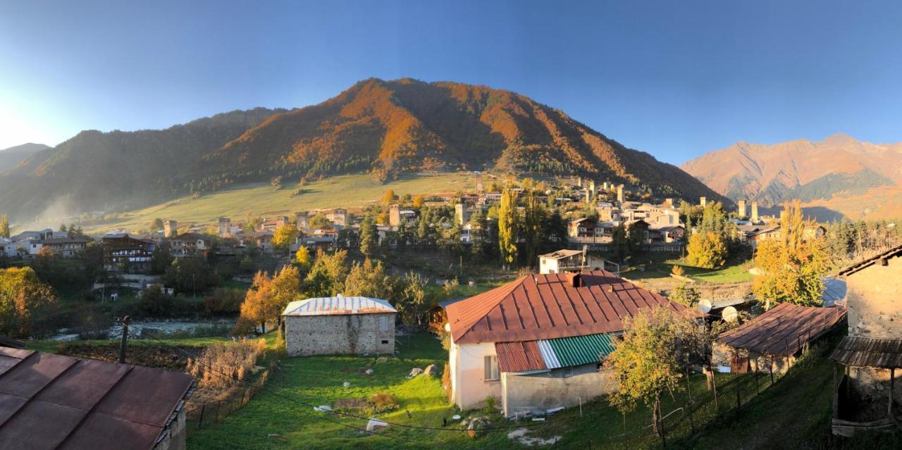 Travel Inn House Mestia • Მოგზაურის Სახლი Exterior photo