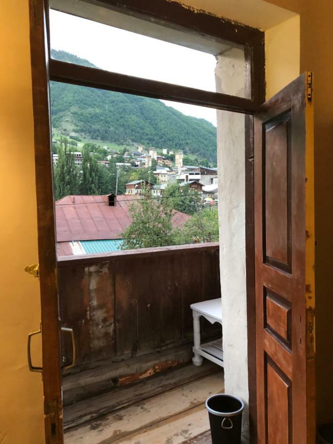 Travel Inn House Mestia • Მოგზაურის Სახლი Exterior photo